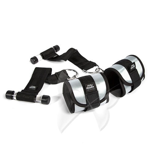 Ultimate Control Handcuff Restraint Set
