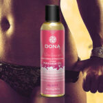 Dona | Scented Massage Oil | Flirty Blushing Berry