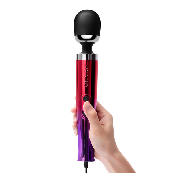 Le Wand Die Cast Plug-In Massager (Ombre) In Hand